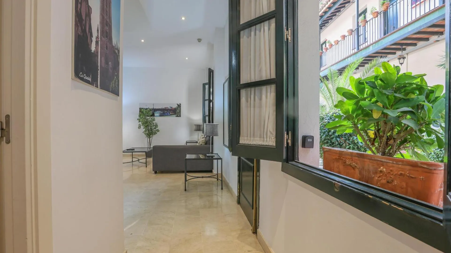 Patio De La Cartuja - 4 Pax Apartment Seville 0*,