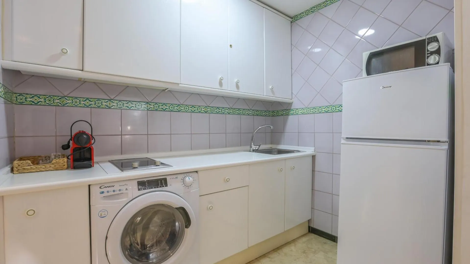 Patio De La Cartuja - 4 Pax Apartment Seville